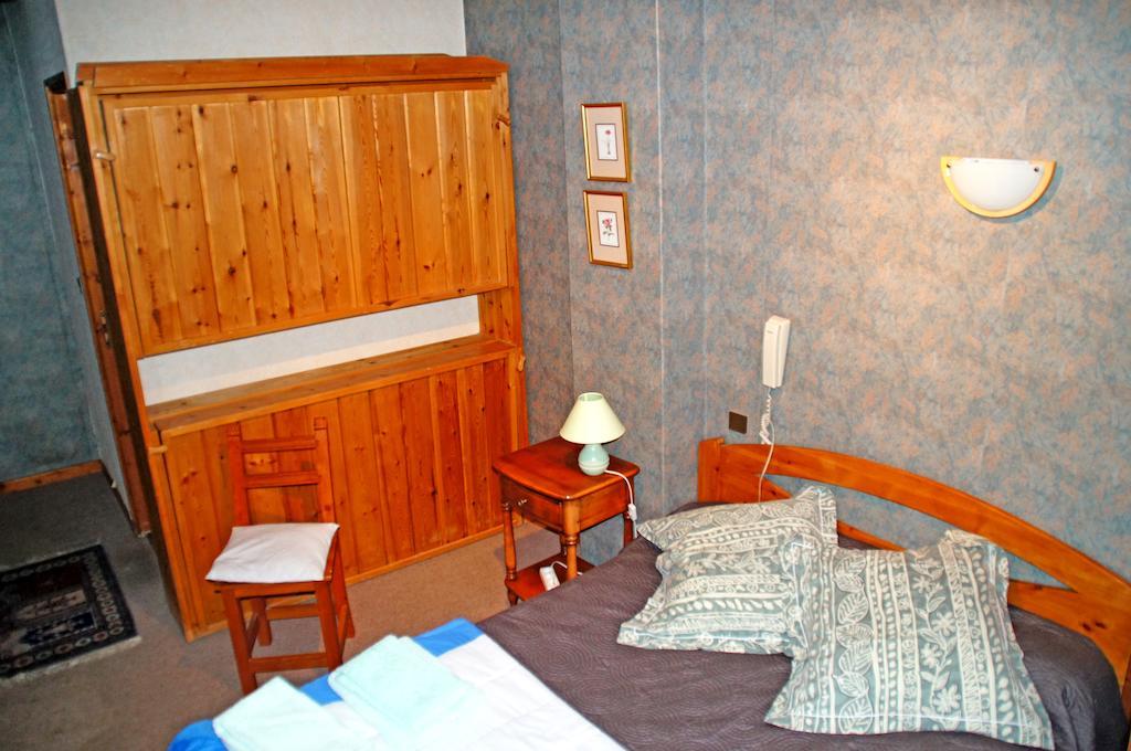 Le Relais Des Vaudois Freissinieres Phòng bức ảnh