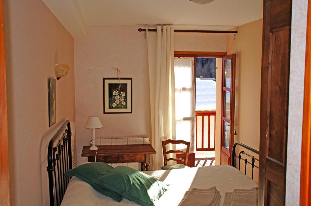 Le Relais Des Vaudois Freissinieres Phòng bức ảnh